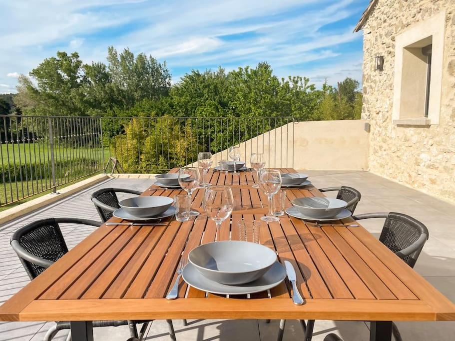 Appartement Dans Un Mas Provencal Allan Exterior photo